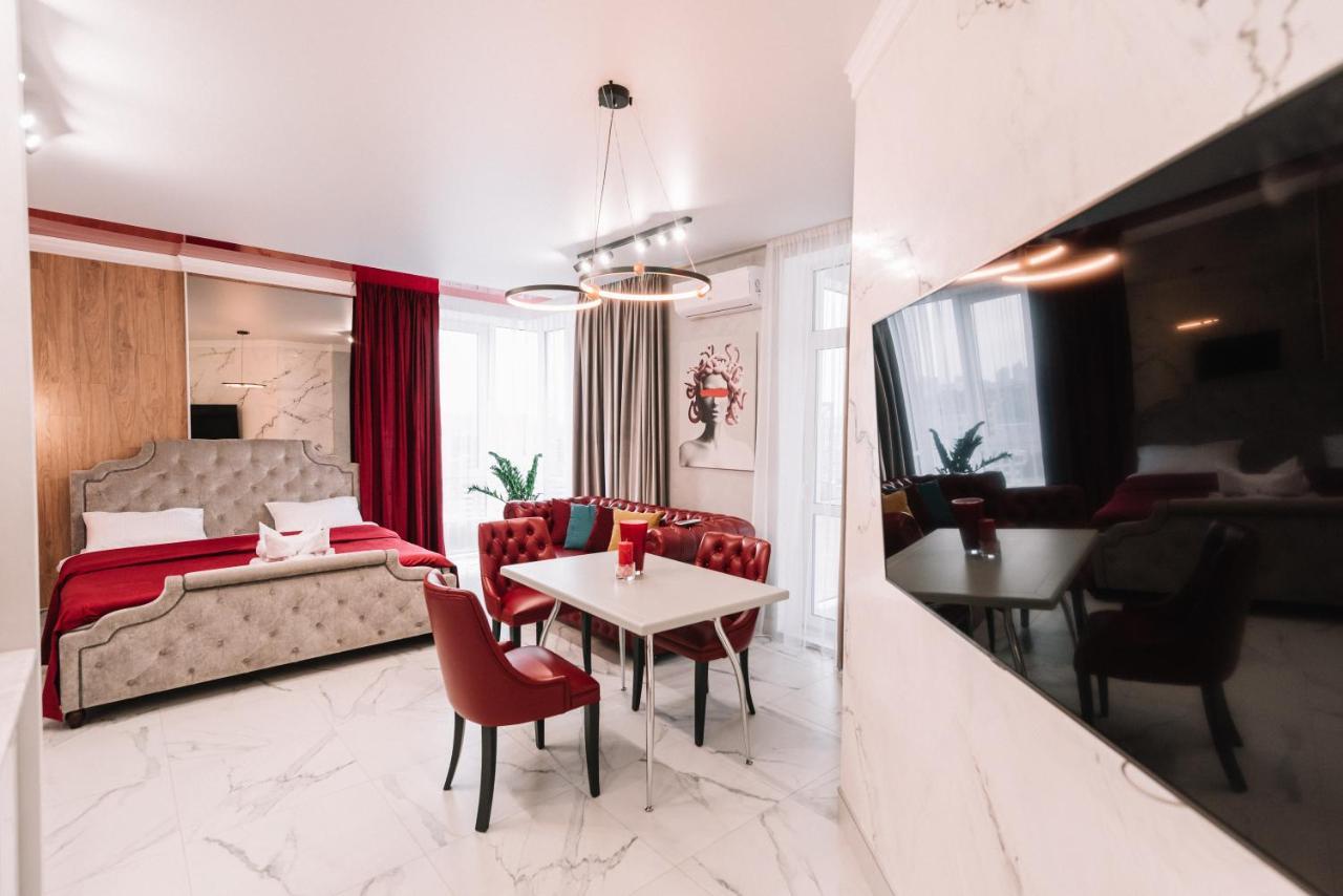 קייב Royal Tower Vip Smart Apartments 4 מראה חיצוני תמונה