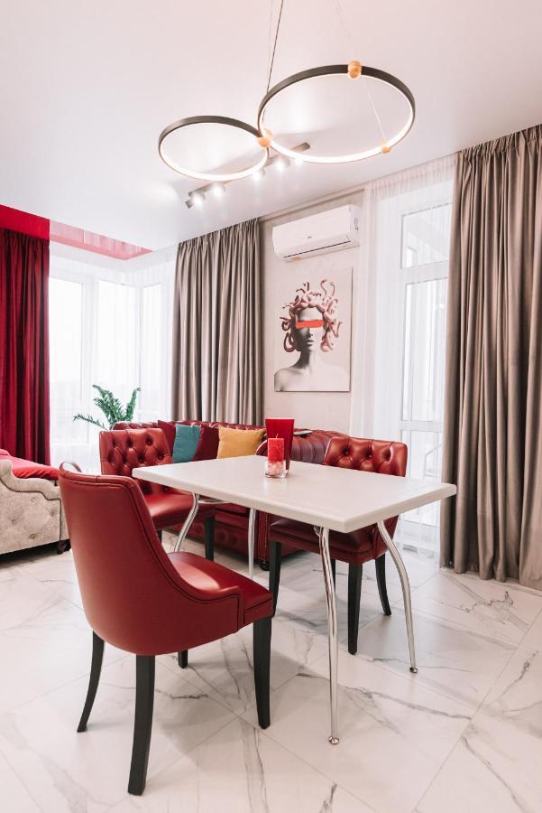 קייב Royal Tower Vip Smart Apartments 4 מראה חיצוני תמונה