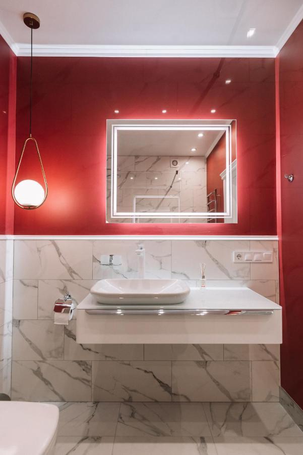 קייב Royal Tower Vip Smart Apartments 4 מראה חיצוני תמונה